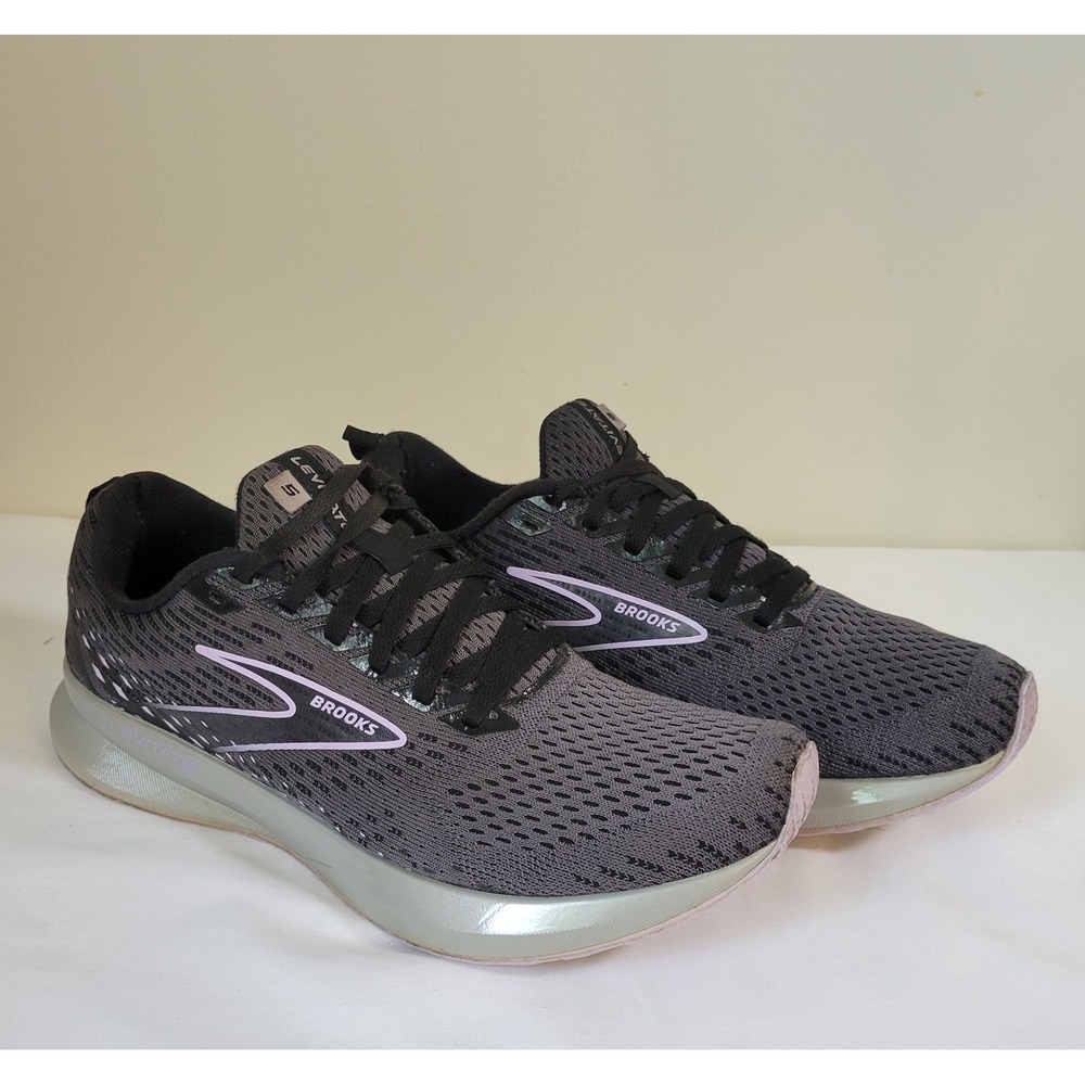 Brooks Levitate 5 Womens Running Shoes Grey Black Purple 1203571B080 Size 9